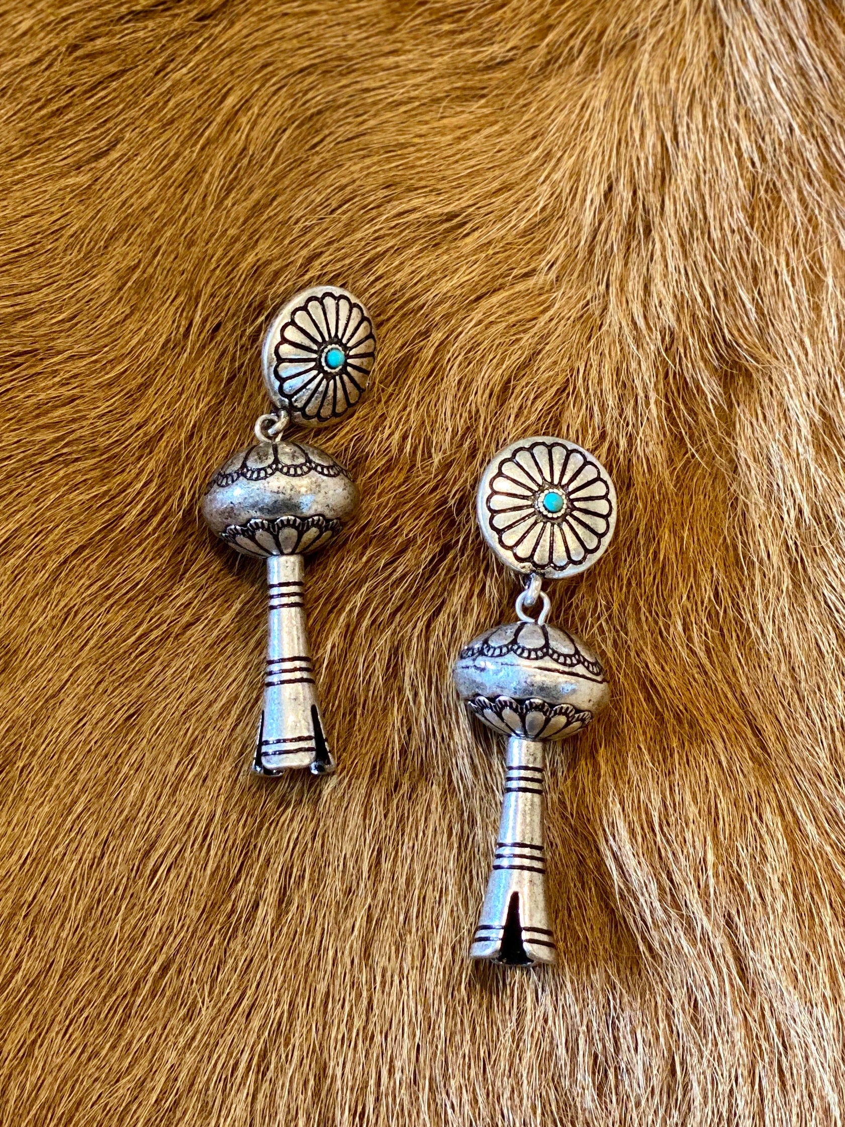 Amaryllis Silver earrings-Earrings-Branded Envy