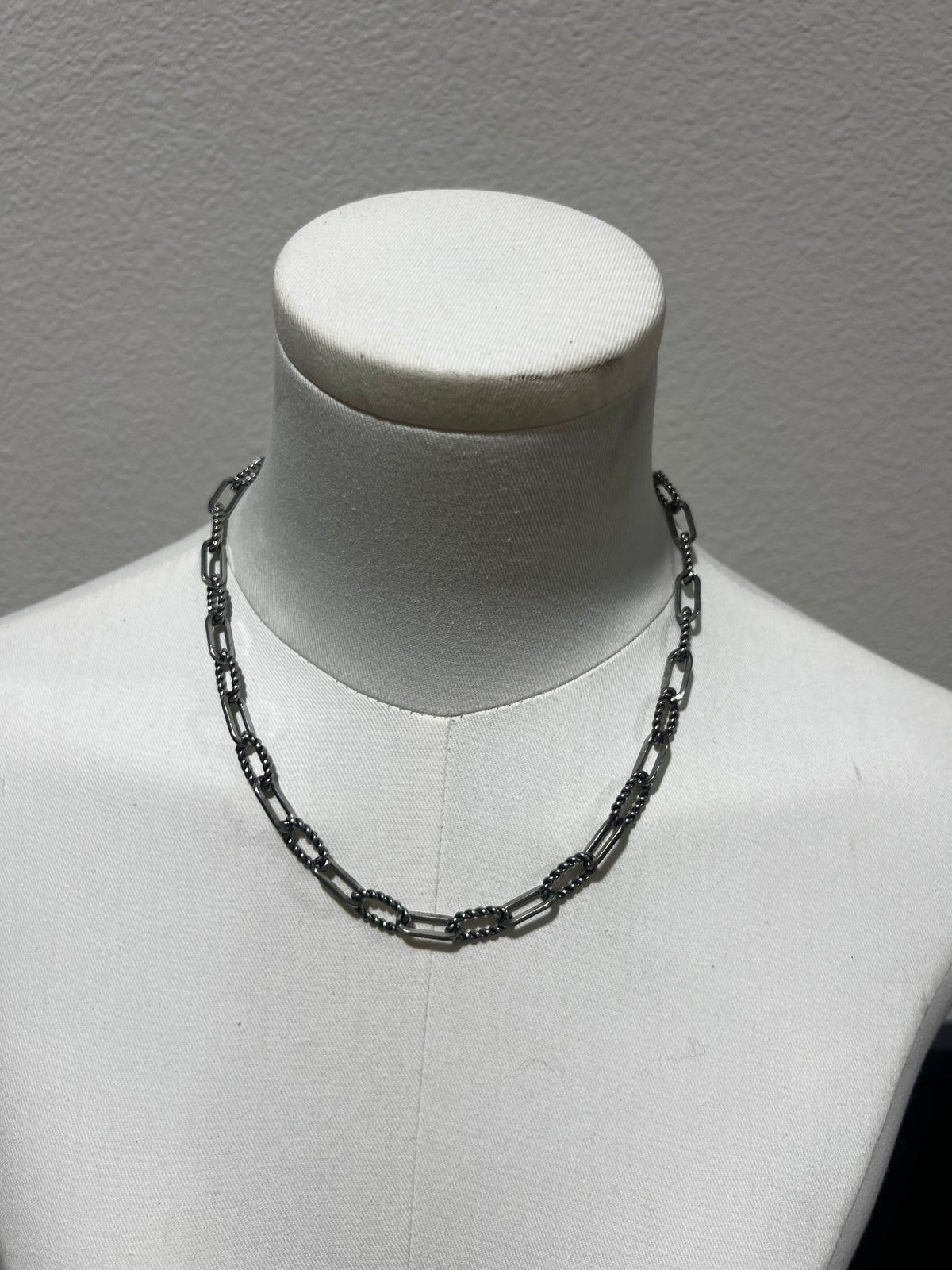 18K White Gold Rope Chain 18"