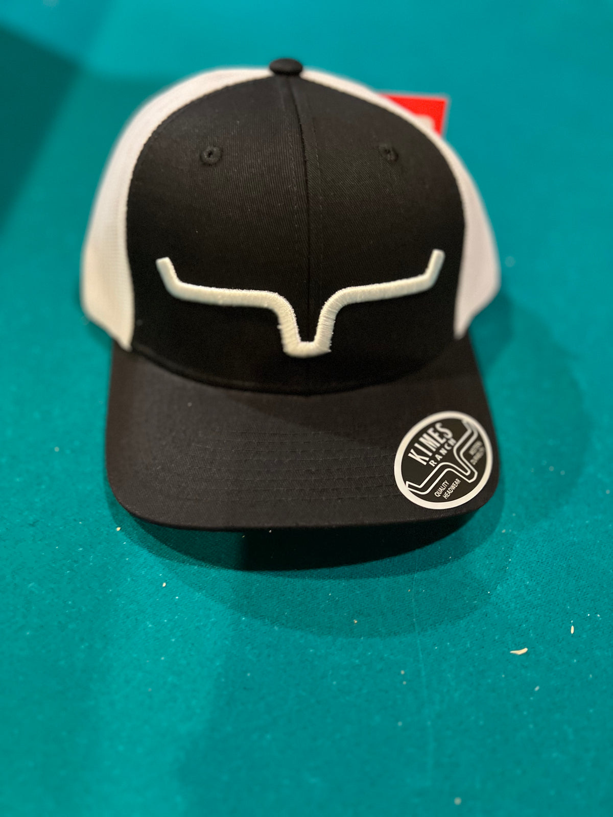 Kimes Ranch Weekly Trucker Blk/Wht-Caps-Branded Envy