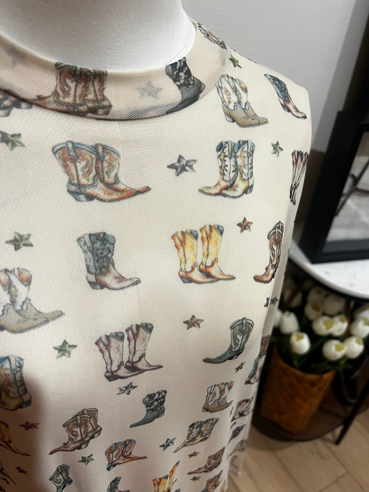 Boot Print Mesh Top-Branded Envy