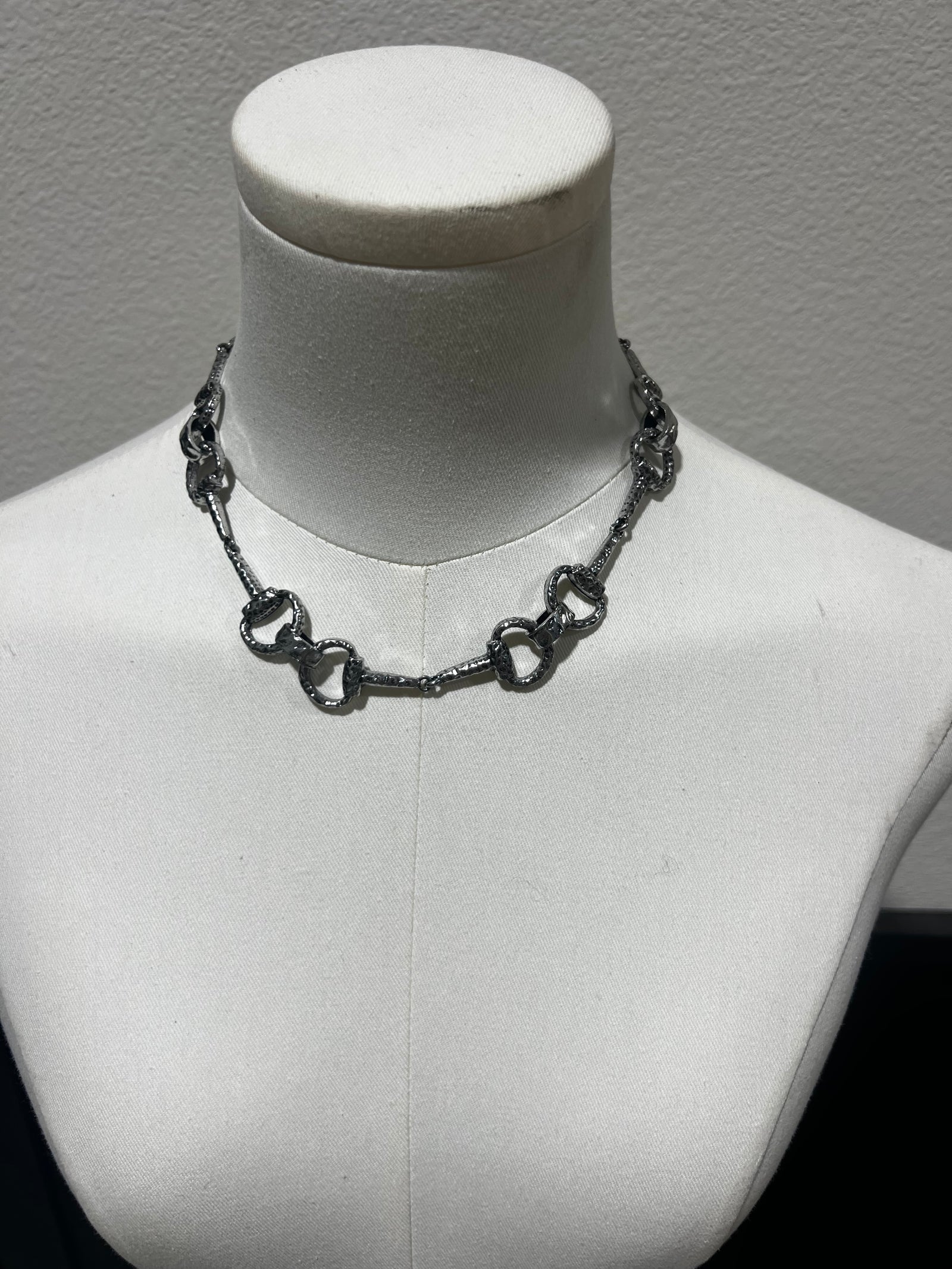 18K White Gold Snaffle Bit Necklace-Branded Envy