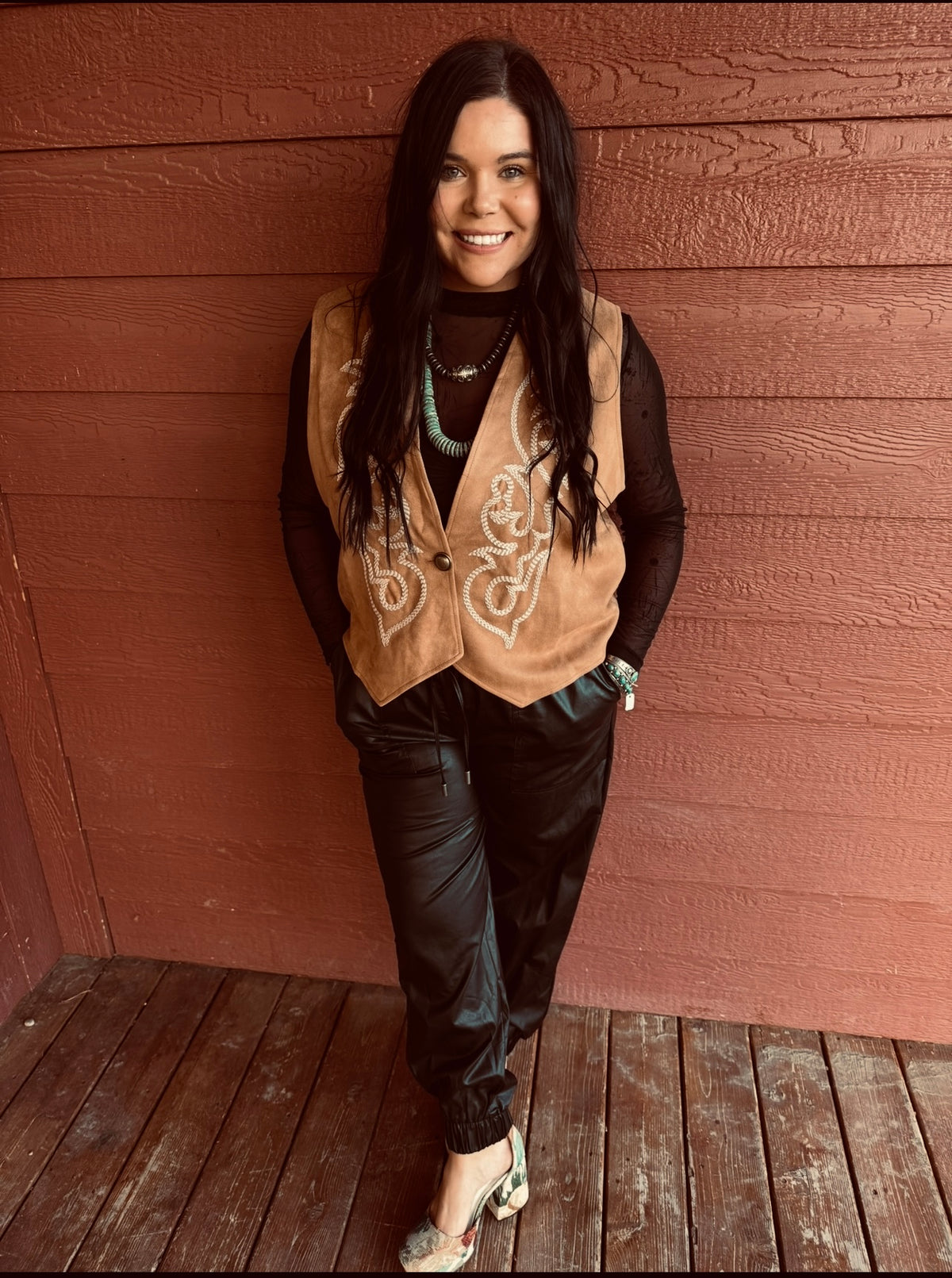 Boot stitch Vest-vest-Branded Envy