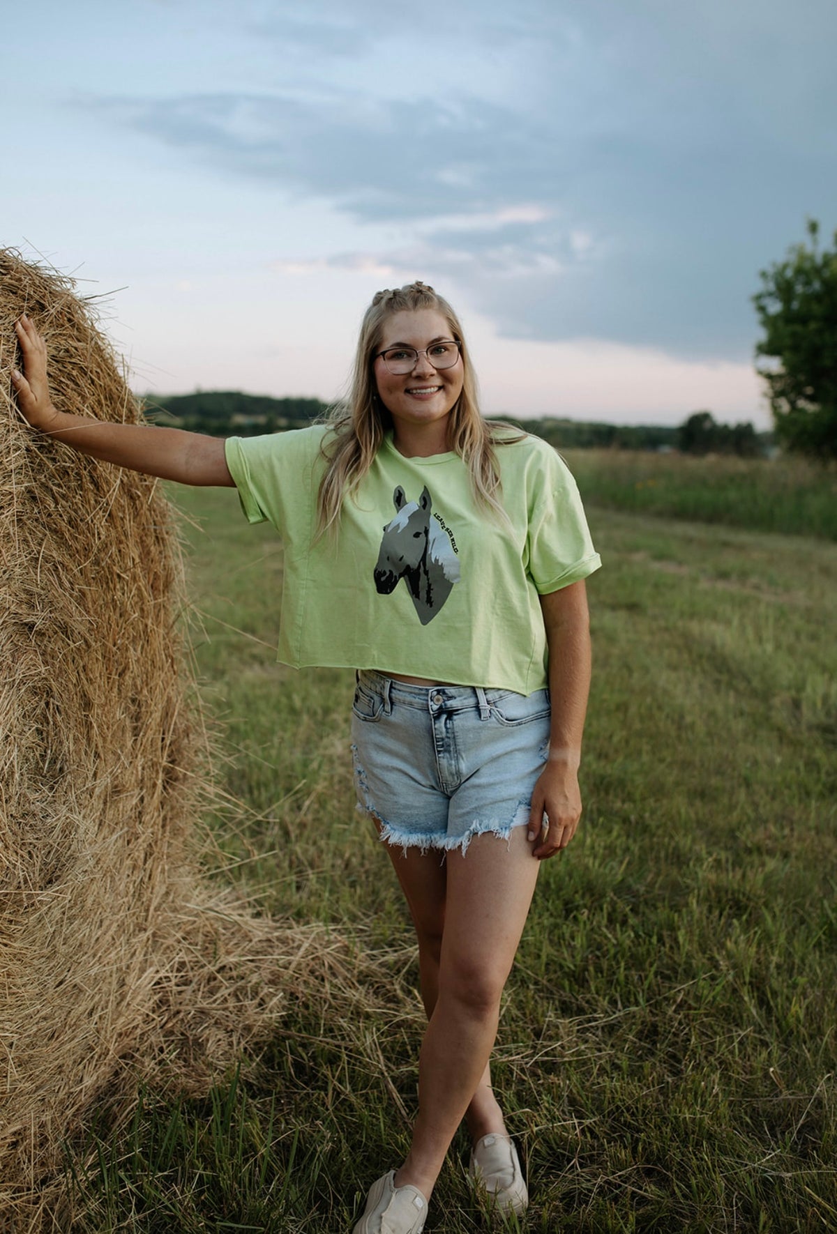 Wild Horse Cropped Tee-Branded Envy