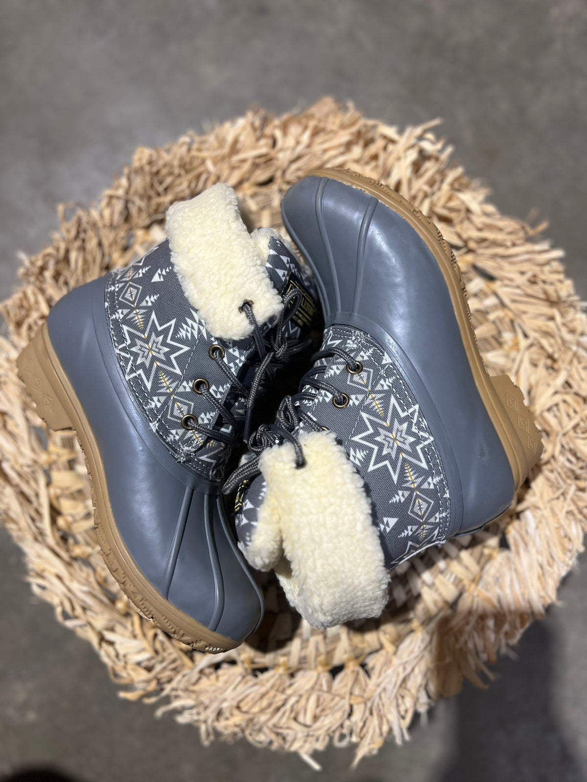 Pendleton Classic Plains Duck Boot-Branded Envy