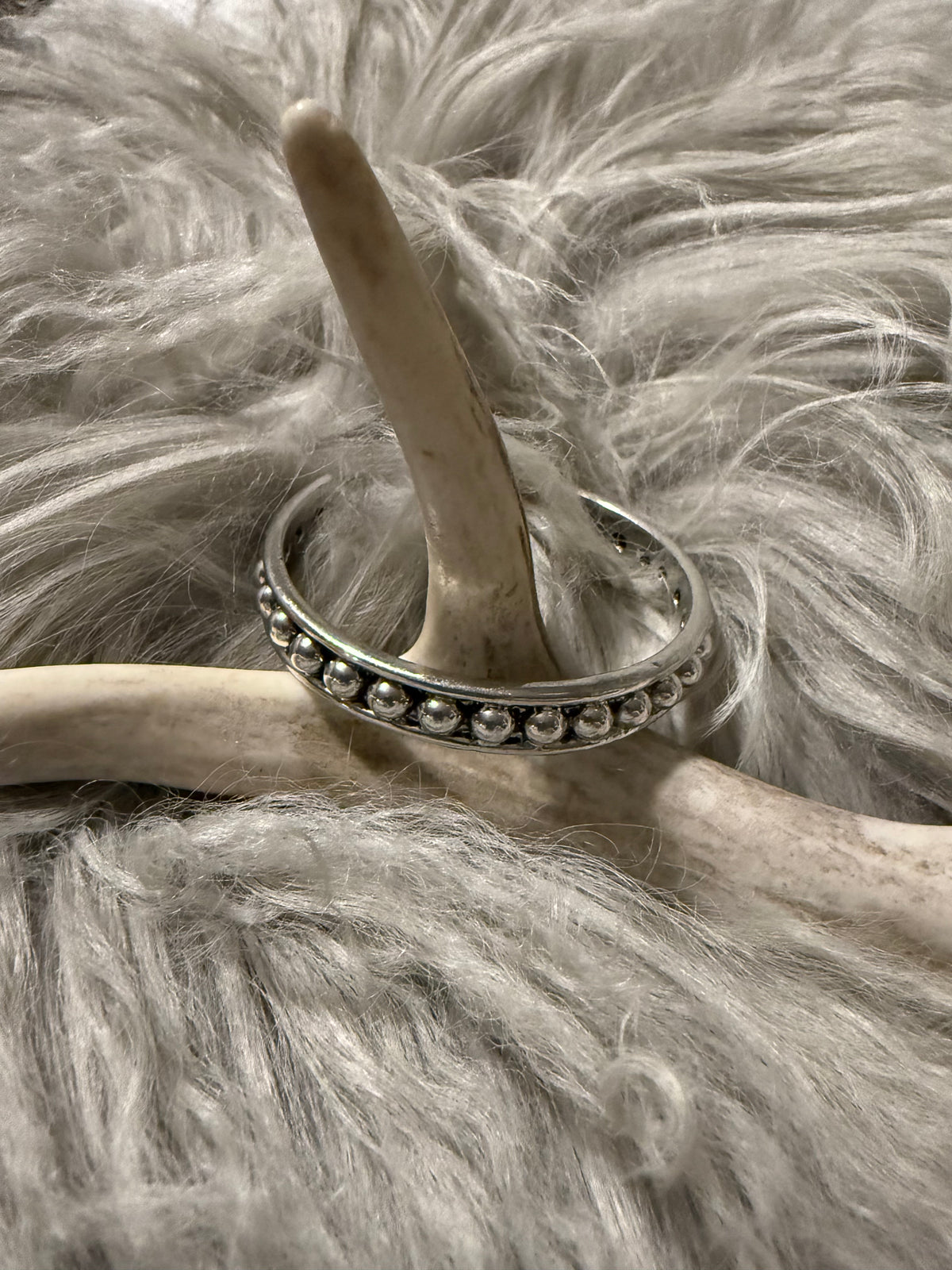 18k White Gold Thick Dotted Bangle-Bracelet-Branded Envy