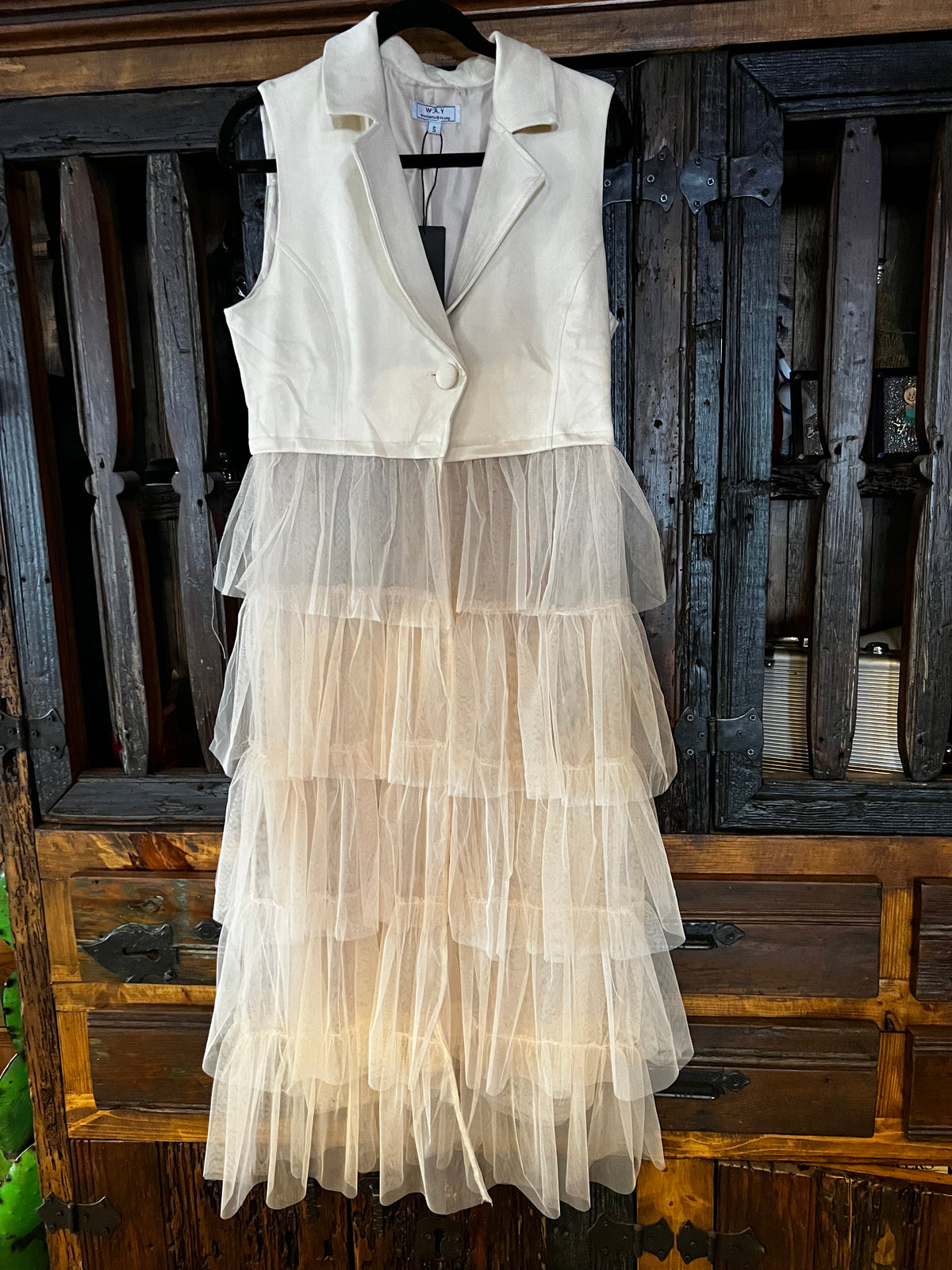 Fancy Cactus-Fashion Top-Branded Envy