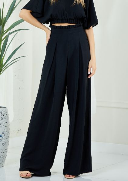 Pleated wide-leg stretch pant