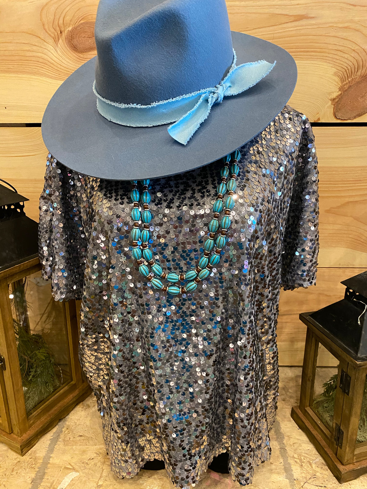 Ladies Silver Sequin SS Top-Fashion Top-Branded Envy