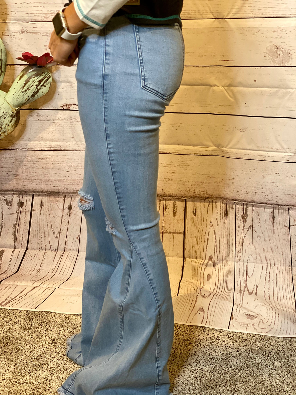 Light wash denim flare-Jeans-Branded Envy