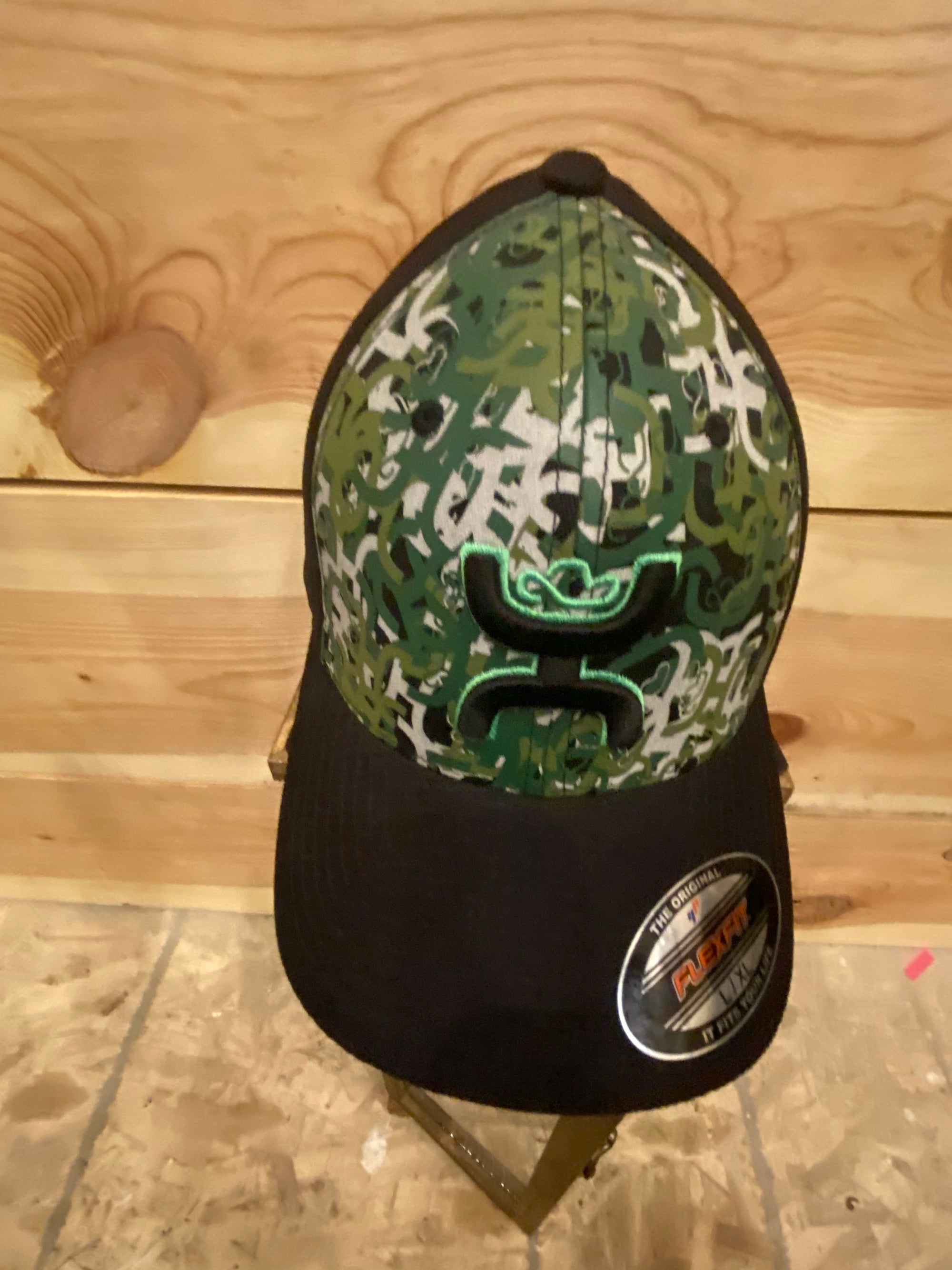 Black reflective Hooey Camo L/XL cap-Caps-Branded Envy